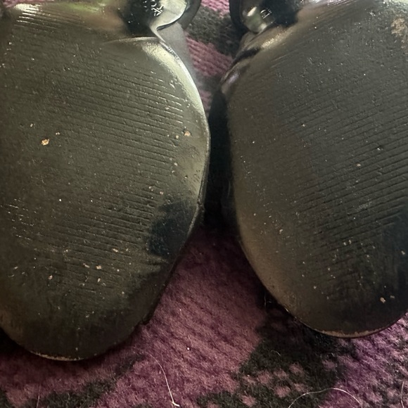 Mootsies Tootsies Black sling back peep toe heels. Size 7 - Picture 6 of 12